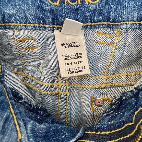 Cache Jeans - Picture 6 of 7
